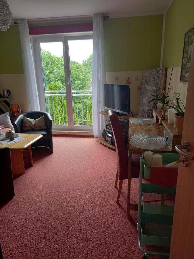 Huebsches Zimmer Nahe Ber Hospedagem domiciliar Berlim